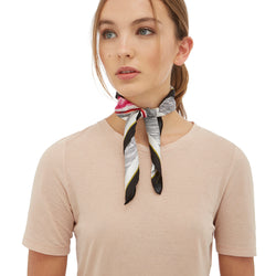 Hearts & Eyes 45 x 45cm